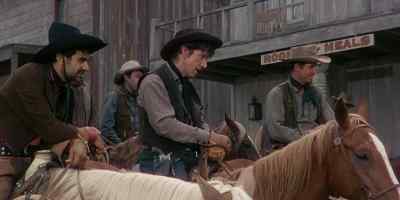 Cassidy, I'm moving the
Triangle cattle in on Little River. - Man Without a Star