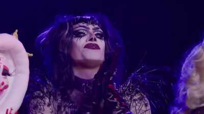 [cast cheers] - The Boulet Brothers' Dragula: Titans
