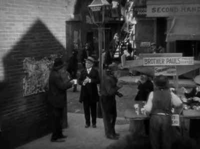 CAST:
THE UPTOWN BOY ..... HAROLD LLOYD - For Heaven's Sake