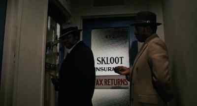 Cat say he's gonna be here,
he should be here. - Shaft