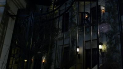 ( cat shrieks ) - Pretty Little Liars