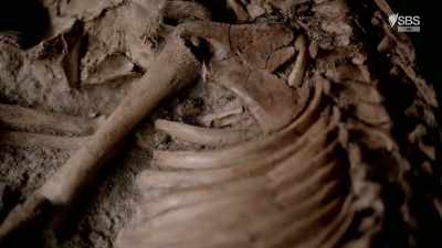 Catalhoyuk
was surprisingly sophisticated. - Raiders of the Lost Past with Janina Ramirez