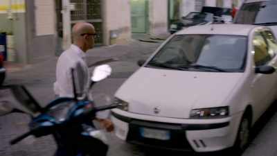 Catania is the main reception
center for newcomers in Sicily - Stanley Tucci: Searching for Italy