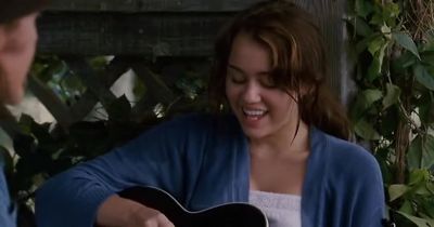 Caterpillar in the tree - Hannah Montana: The Movie