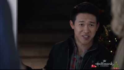 'Cause your family
is starting that gift thing, - Road to Christmas