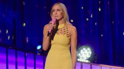 'Cause I think kids are
smart enough to go, like, - Nikki Glaser: Good Clean Filth