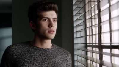 ♪ 'Cause you left me
with tears in my eyes ♪ - Famous in Love