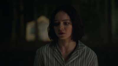 - 'Cause she's got perfect thighs.
- Yeah, but why Ruby Foxcroft? - A Good Girl's Guide to Murder