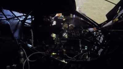 'Cause as soon as it opens, all the
boost, it just [bleep] goes to the floor. - Street Outlaws No Prep Kings Team Attack