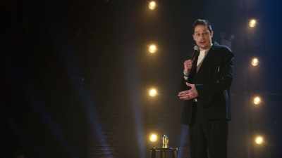 'Cause you think
the officer's gonna come up, - Pete Davidson: Alive from New York