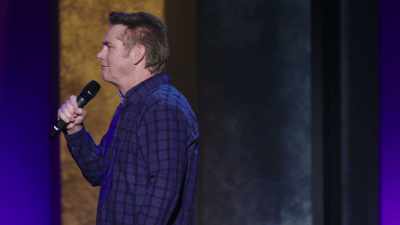 "Ce faci, tată?" "Mă amuz." - Brian Regan: Nunchucks and Flamethrowers
