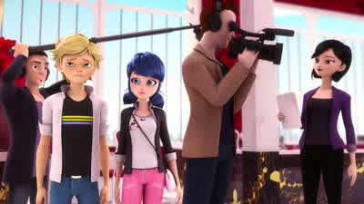 Ce n'est pas normal, je suis certaine que Chloé y est pour quelque chose. - Miraculous: Tales of Ladybug & Cat Noir