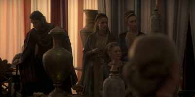 Ceira: She's to be
sold to a pillow house - House of the Dragon