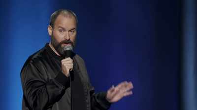 Cel mai bun apelativ pentru mine,
cred că e "claxon". Vă spun de ce. - Tom Segura: Disgraceful