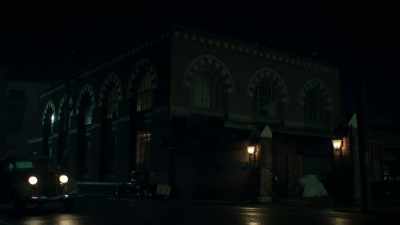 CELIA: I'm not sure
I should be here, Aubrey. - The Last Tycoon