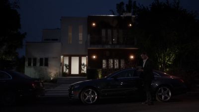 [cell phone beeps, clicking,
dialing rapidly] - Ray Donovan