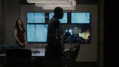 [cell phone beeps] - The Blacklist: Redemption