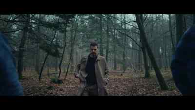 [cell phone buzzes] - The Gentlemen