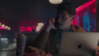 [cell phone buzzing] - Riverdale
