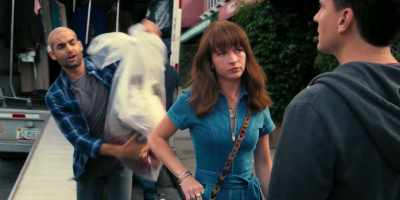[cell phone chimes] - Girlboss