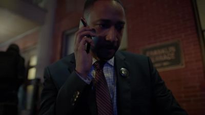 [cellphone buzzing] - Black Lightning