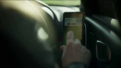 [ Cellphone vibrating ] - Protection