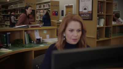 Certainly, you have
more pressing things to do - Aurora Teagarden Mysteries: Til Death Do Us Part