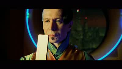 C'est encore moi. - The Fifth Element