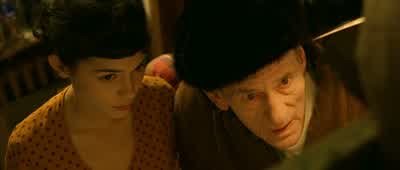 C'est pour ça que j'ai du mal à saisir son regard. - Amélie