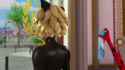 C'est quoi ce truc? - Miraculous: Tales of Ladybug & Cat Noir