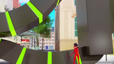 C'est un robot grandeur nature D’Ultimate Mecha Strike. - Miraculous: Tales of Ladybug & Cat Noir