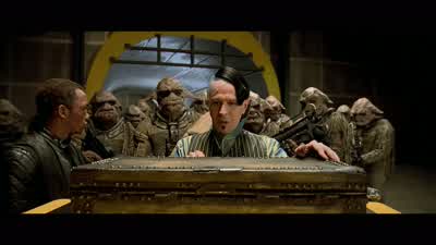 Cette mallette est vide! - The Fifth Element