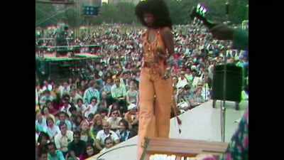 [Chaka Khan] In that day, - Women Who Rock