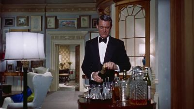 Champagne for the occasion - Indiscreet