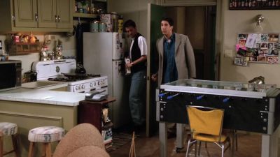 - Chandler?
- Yeah. - Friends