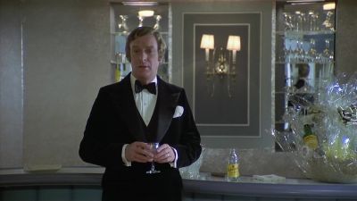 Channel two just picked you as a dark horse - California Suite