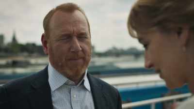 [ Chanting ]
"Chelsea! Chelsea!" - The Chelsea Detective
