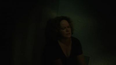 (CHANTING CONTINUES) - Wentworth