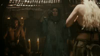 Tell me what she's saying. - Game of Thrones