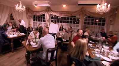 Chaos in the kitchen
has resulted in angry customers - Kitchen Nightmares