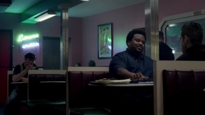 Chaplain's an old friend. - Mr. Robot