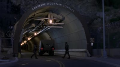 Charge. - Stargate SG-1