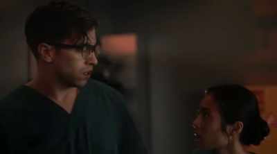 Charles, if Mr. Hagen
gets worse, - Triassic World