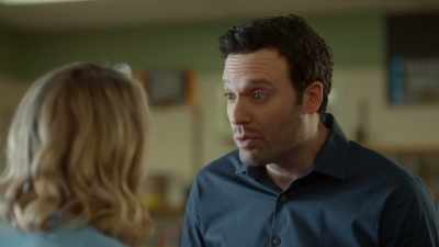 Charlie hasn’t signed
the contract - The Wedding Contract