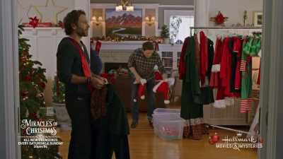 Charlie and I are supposed
to finish decorating - Deliver by Christmas