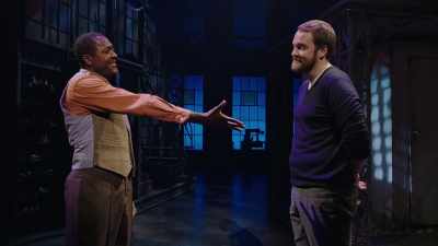 (Charlie laughs)
(audience laughing) - Kinky Boots: The Musical