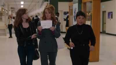 "Charlie Morgan
stole the Gagliano." - The Spencer Sisters