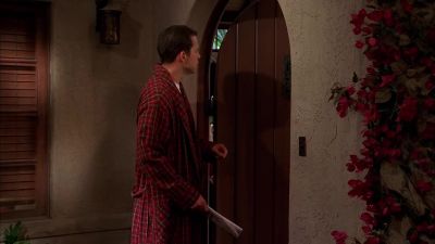 Charlie, you okay? - Two and a Half Men