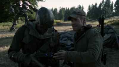 Charlie team needs backup! - Falling Skies
