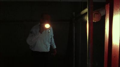 Charlie. You in here? - Burn Notice